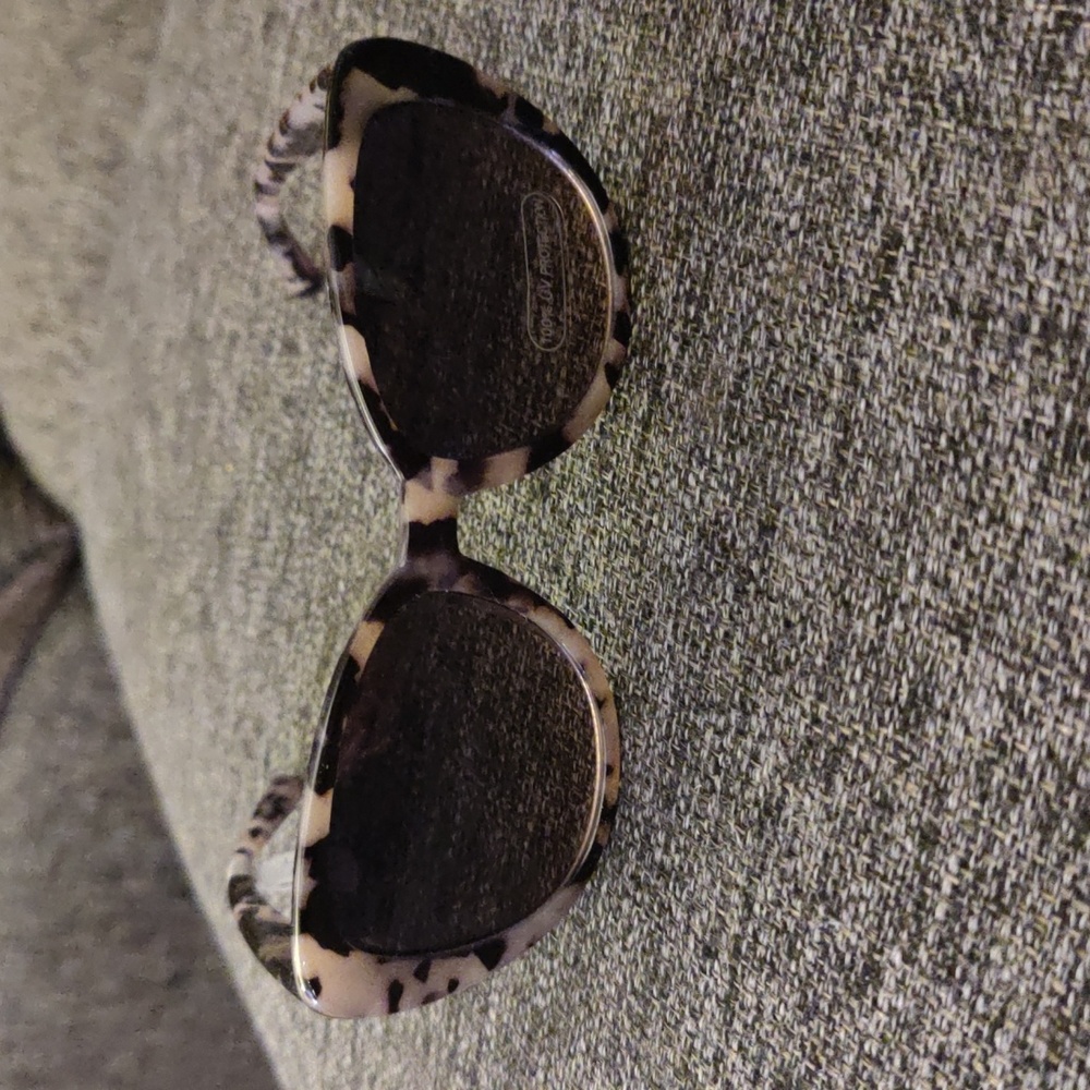 Sunnies tortoise new